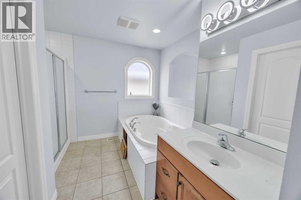 Single Family House for Sale in  Saddleland Drive NE Saddle Ridge Calgary 