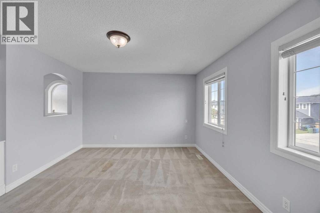 Single Family House for Sale in  Saddleland Drive NE Saddle Ridge Calgary 
