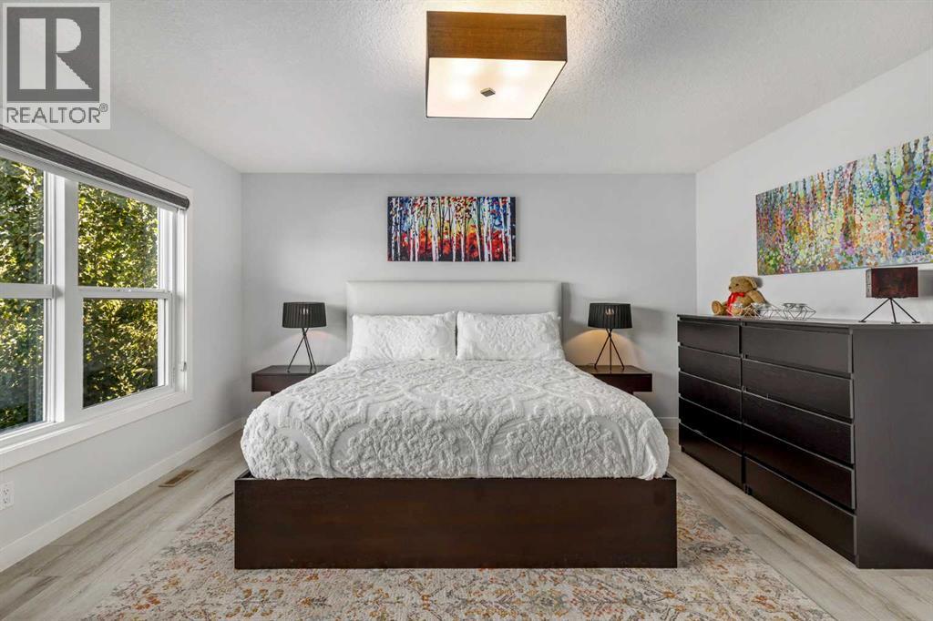 Single Family House for Sale in  Cranbrook Hill SE Cranston Calgary 