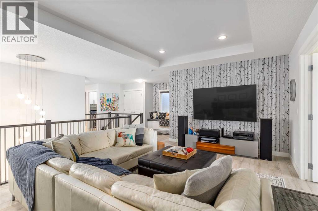 Single Family House for Sale in  Cranbrook Hill SE Cranston Calgary 