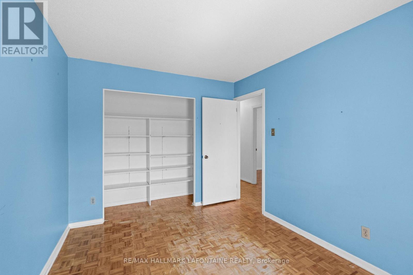 Photo 28 of 602 Eastvale Drive, Ottawa ON