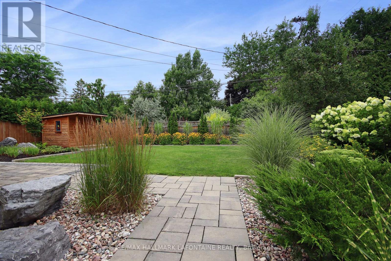 Photo 19 of 1809 Dorset Drive, Ottawa ON