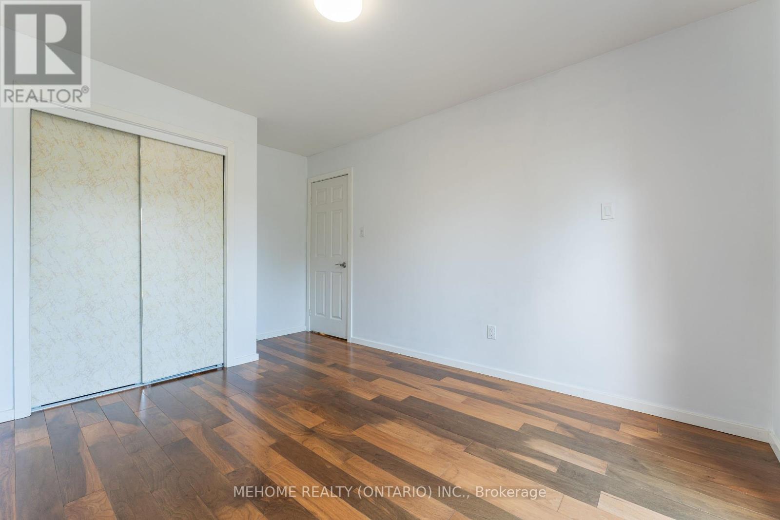 Photo 30 of 6 Thames Court, Richmond Hill ON