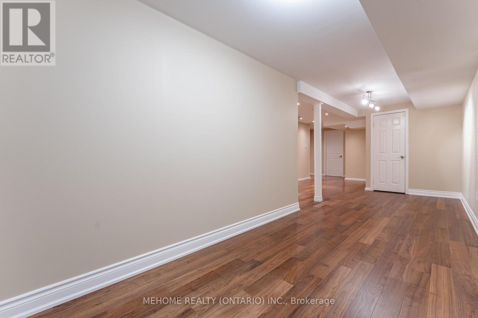 Photo 36 of 6 Thames Court, Richmond Hill ON