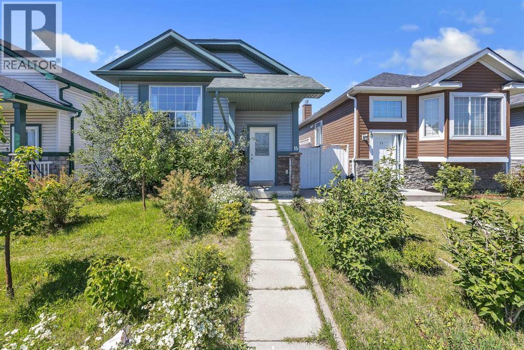 Single Family House Bi-level for Sale in  Saddlemont Way NE Saddle Ridge Calgary 