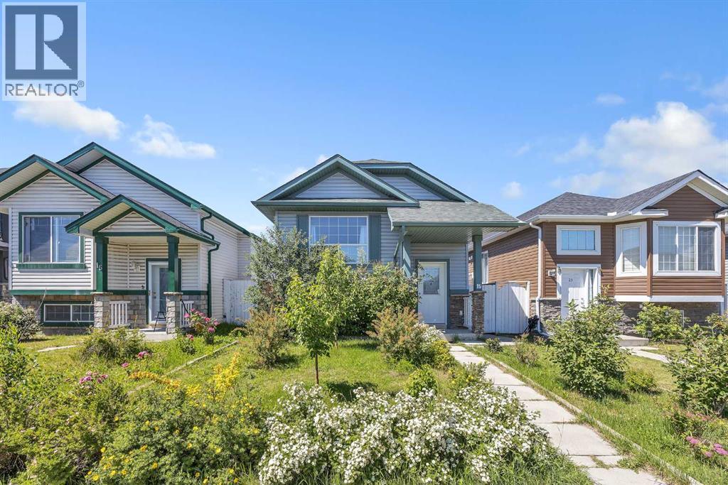 Single Family House Bi-level for Sale in  Saddlemont Way NE Saddle Ridge Calgary 