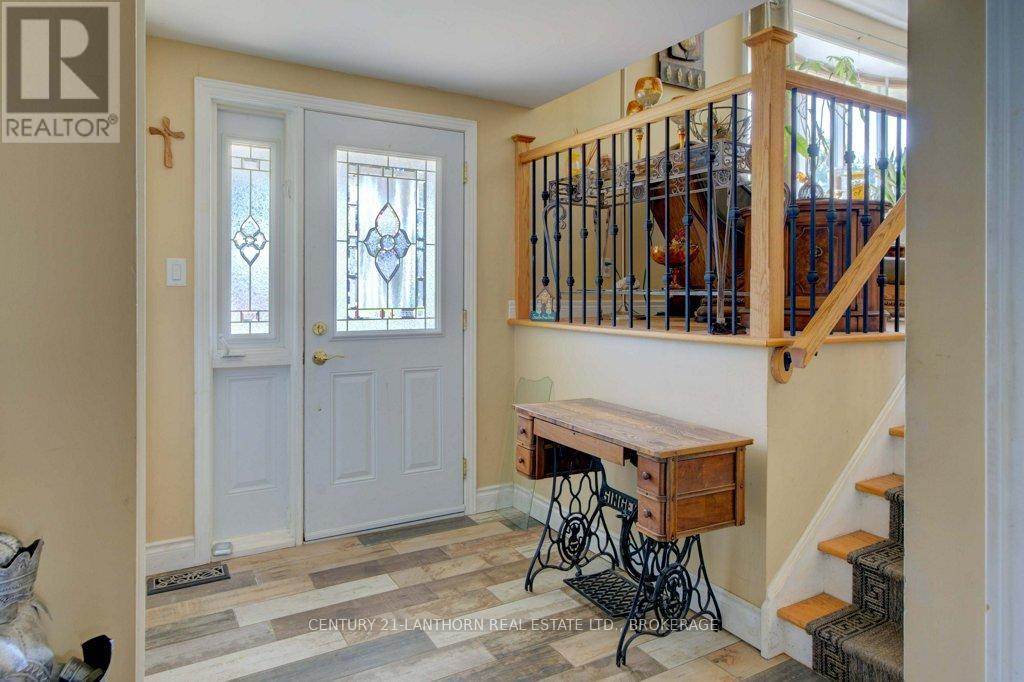Photo 15 of 197 King Street, Greater Napanee ON