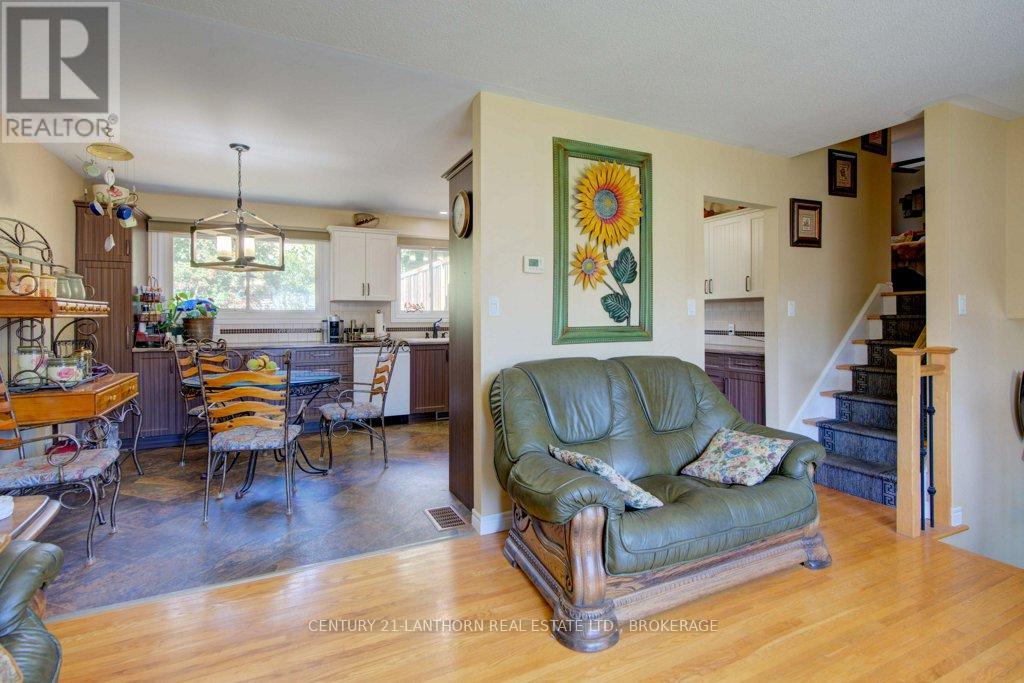 Photo 21 of 197 King Street, Greater Napanee ON