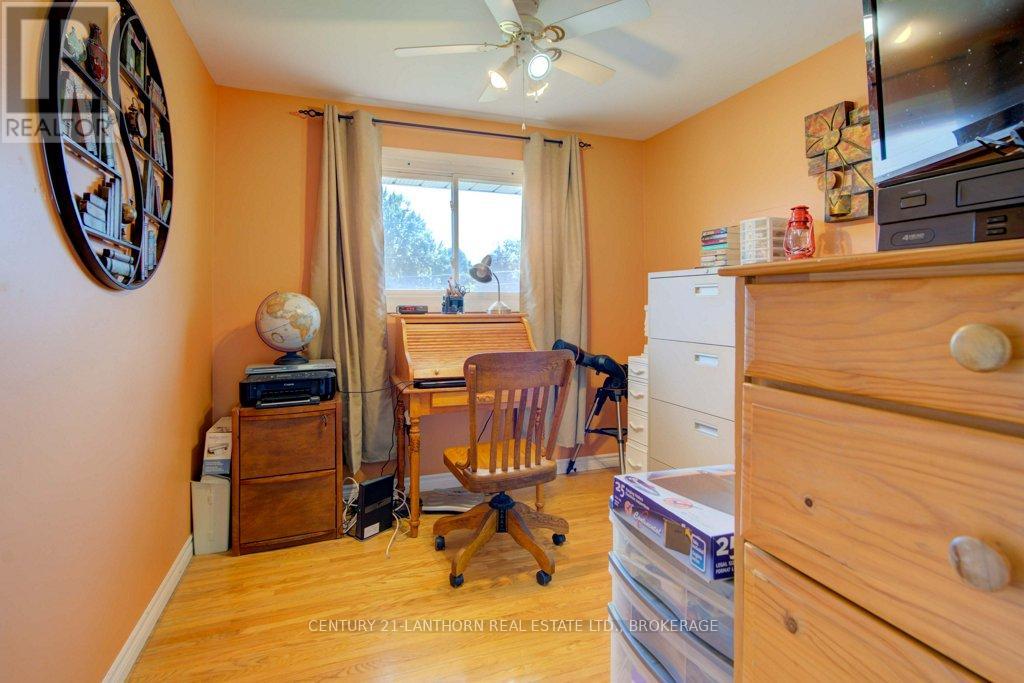 Photo 33 of 197 King Street, Greater Napanee ON