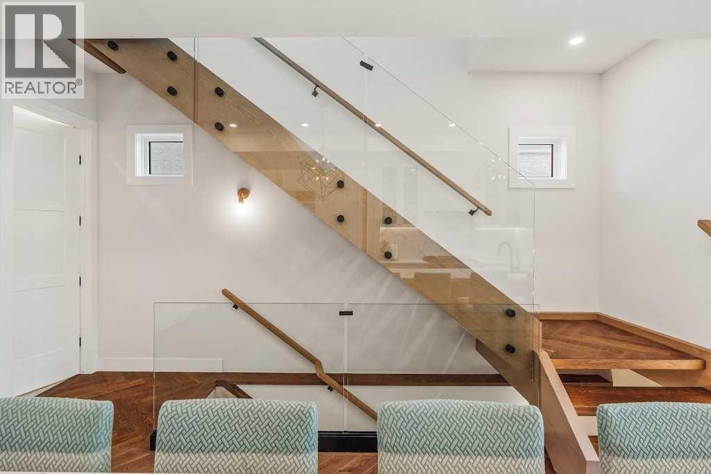 Single Family House for Sale in   Street NW Hillhurst Calgary 