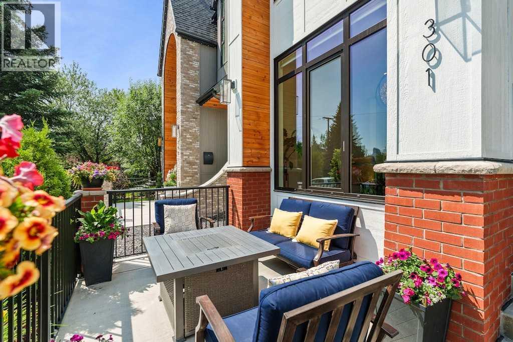 Single Family House for Sale in   Street NW Hillhurst Calgary 
