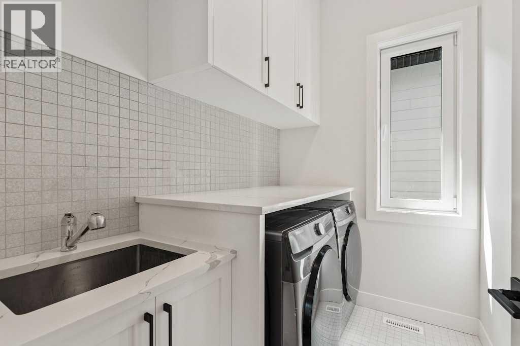 Single Family House for Sale in   Street NW Hillhurst Calgary 