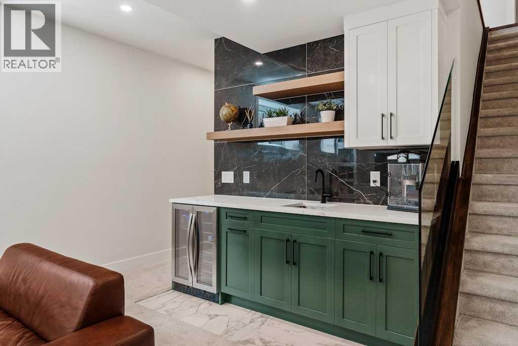Single Family House for Sale in   Street NW Hillhurst Calgary 
