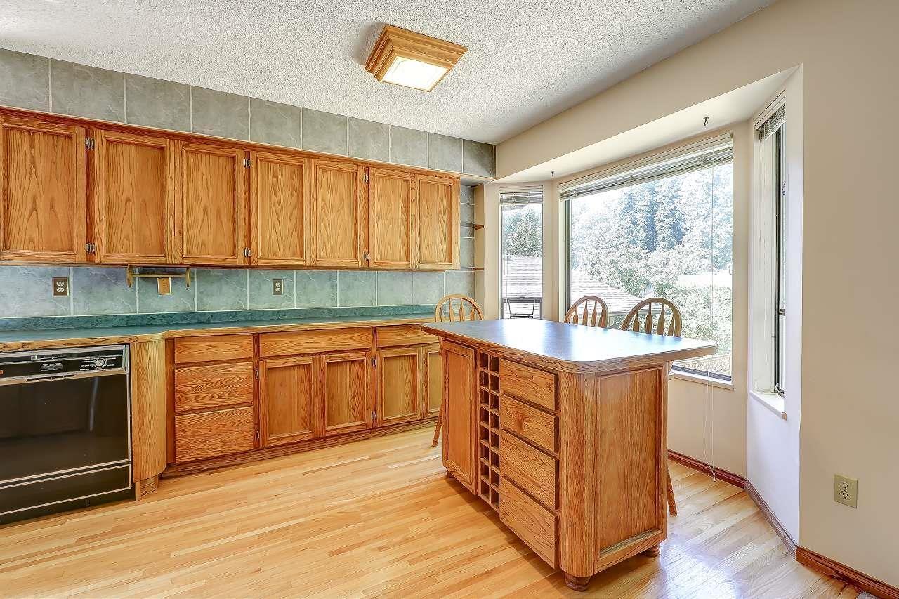 Photo 12 of 9469 148 A Street, Surrey BC