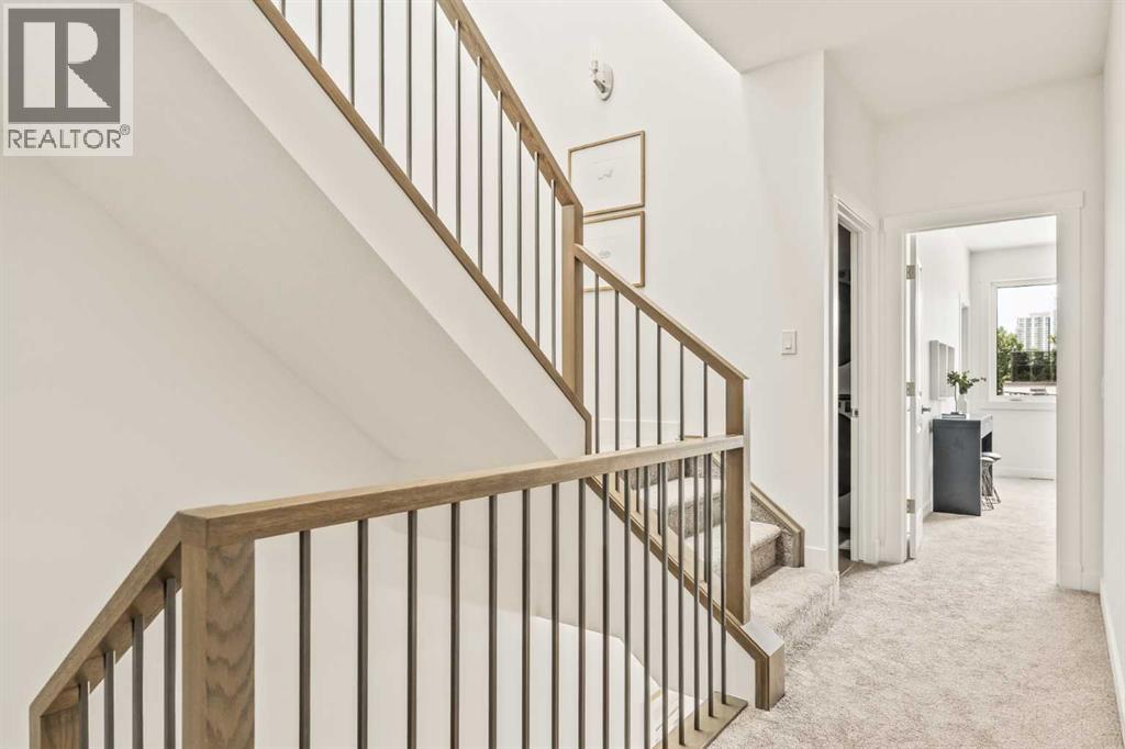 Single Family House for Sale in  Sovereign Heights SW Shaganappi Calgary 