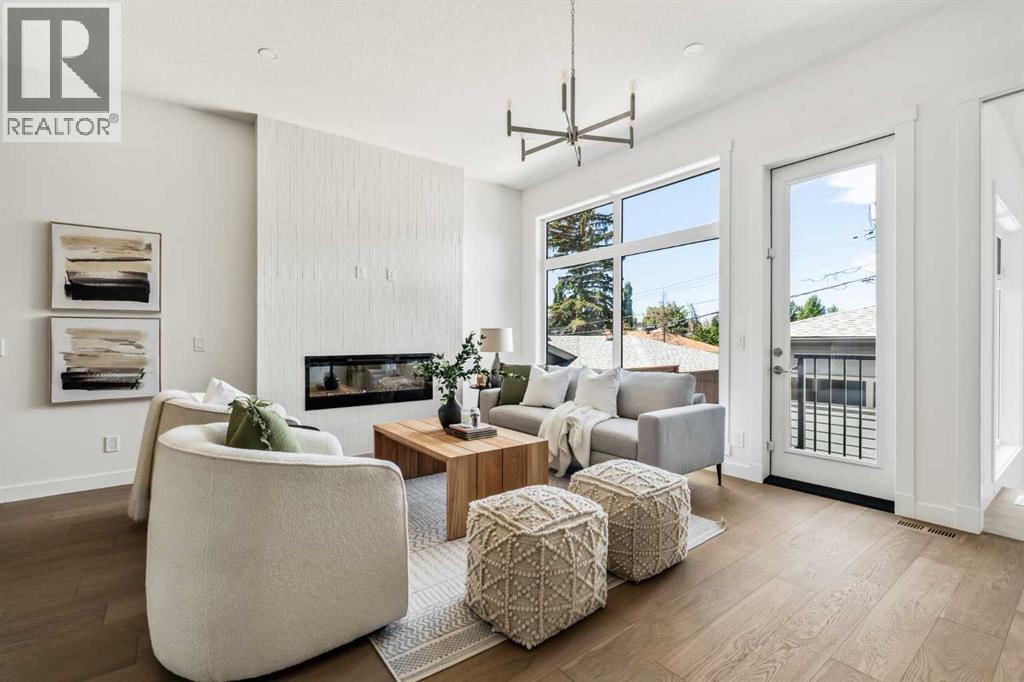 Single Family House for Sale in  Sovereign Heights SW Shaganappi Calgary 
