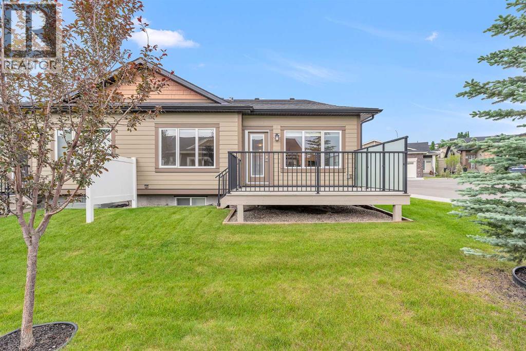 Single Family House Bungalow for Sale in  Sierra Morena Manor SW Signal Hill Calgary 