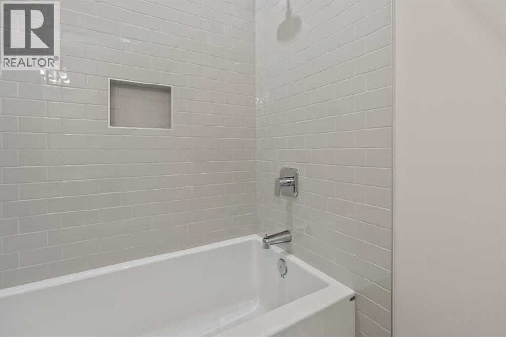 Single Family House for Sale in  Sovereign Common SW Shaganappi Calgary 
