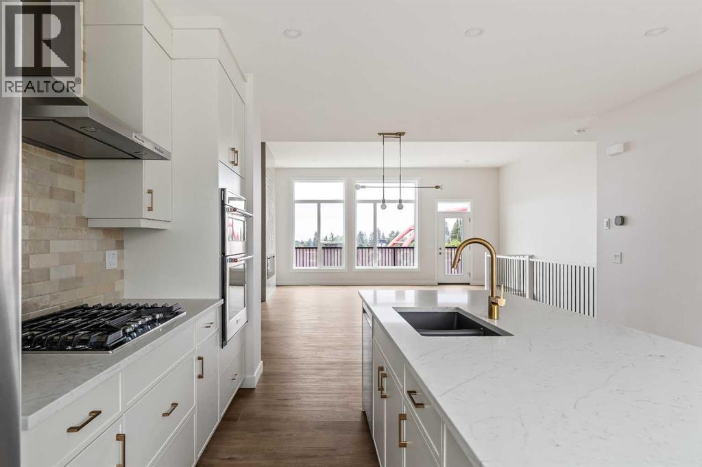 Single Family House for Sale in  Sovereign Common SW Shaganappi Calgary 