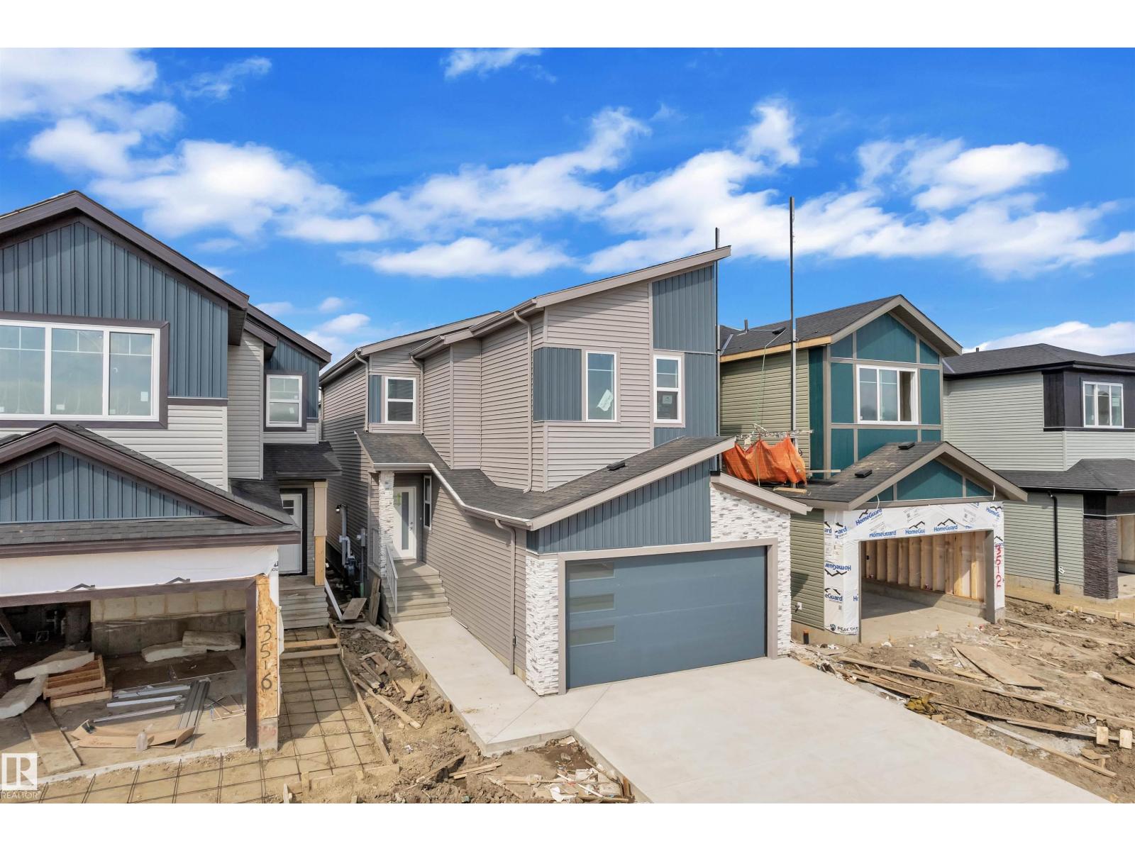 Photo 2 of 3514 41 Ave, Beaumont AB