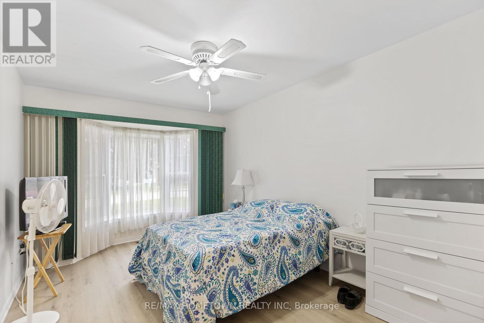 Photo 22 of 23 Wilmot Young Place, Brockville ON