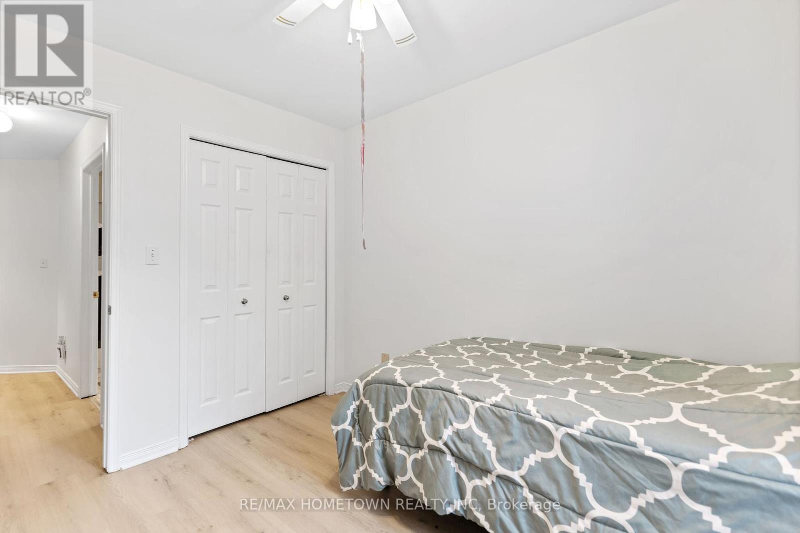 Photo 26 of 23 Wilmot Young Place, Brockville ON