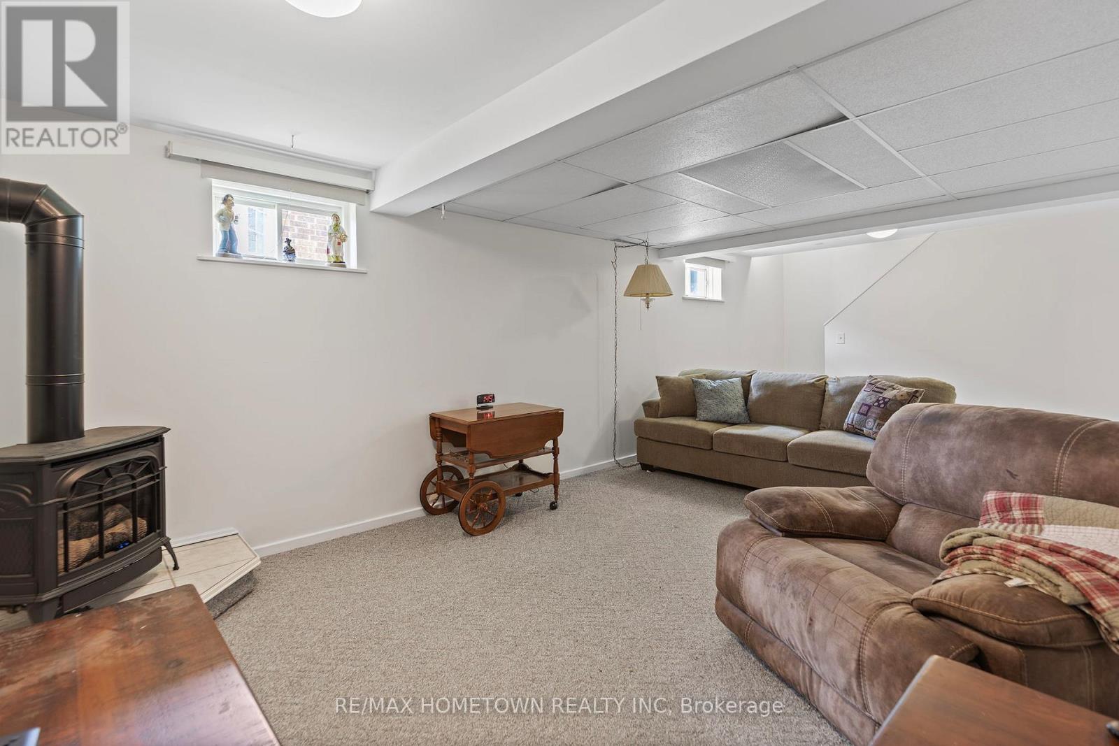 Photo 30 of 23 Wilmot Young Place, Brockville ON