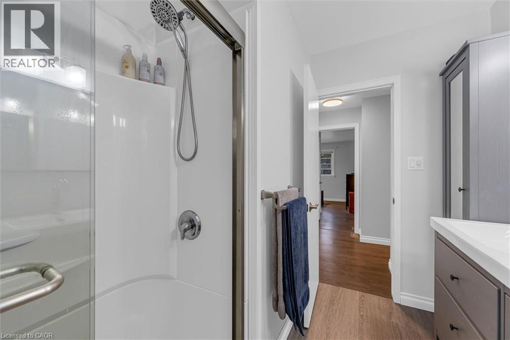 Photo 14 of 5073 Charles Street, Beamsville ON