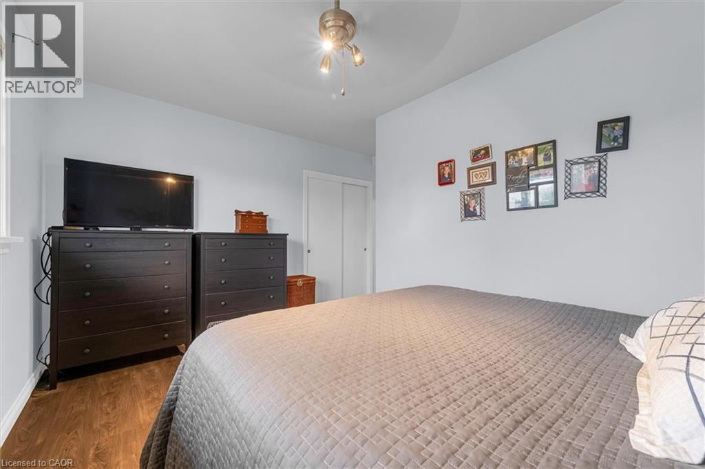 Photo 17 of 5073 Charles Street, Beamsville ON