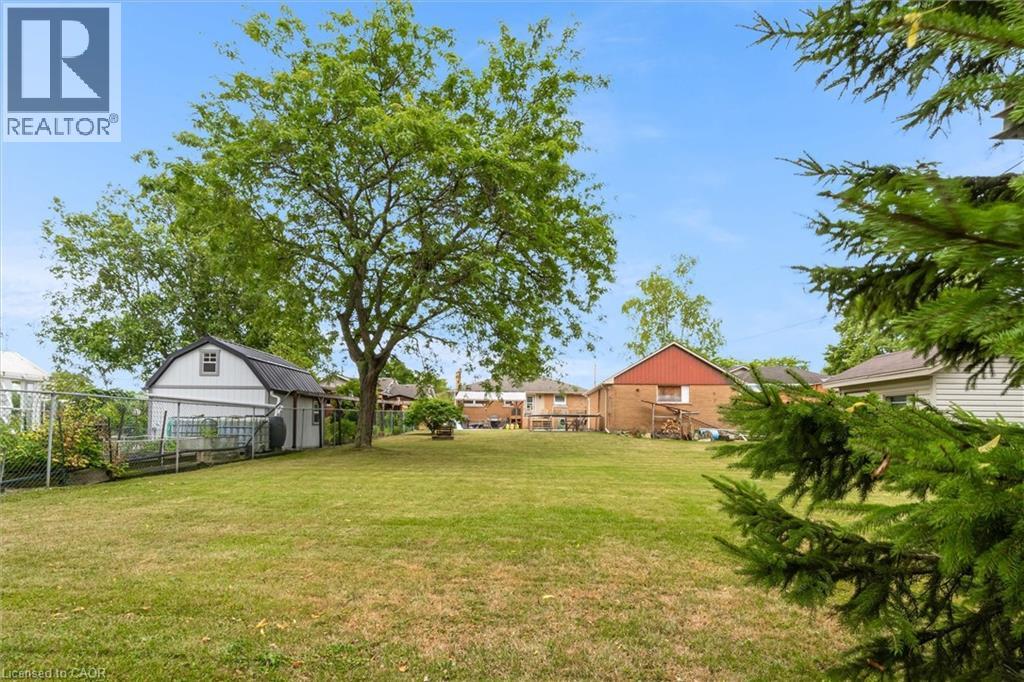 Photo 29 of 5073 Charles Street, Beamsville ON