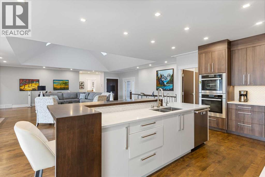 Photo 5 of 3 Kautz Close, Lyalta AB