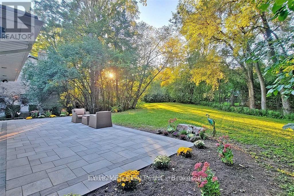 Photo 21 of Front 59 Hemingway Crescent, Markham ON