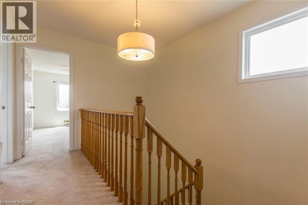 Photo 12 of 125 Hopewell Road, Oakville ON
