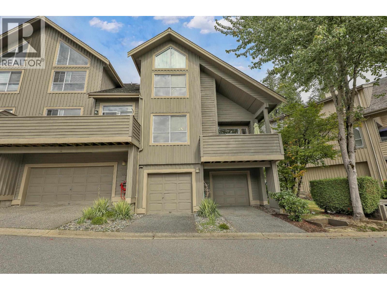 Photo 33 of 220 1465 Parkway Boulevard, Coquitlam BC