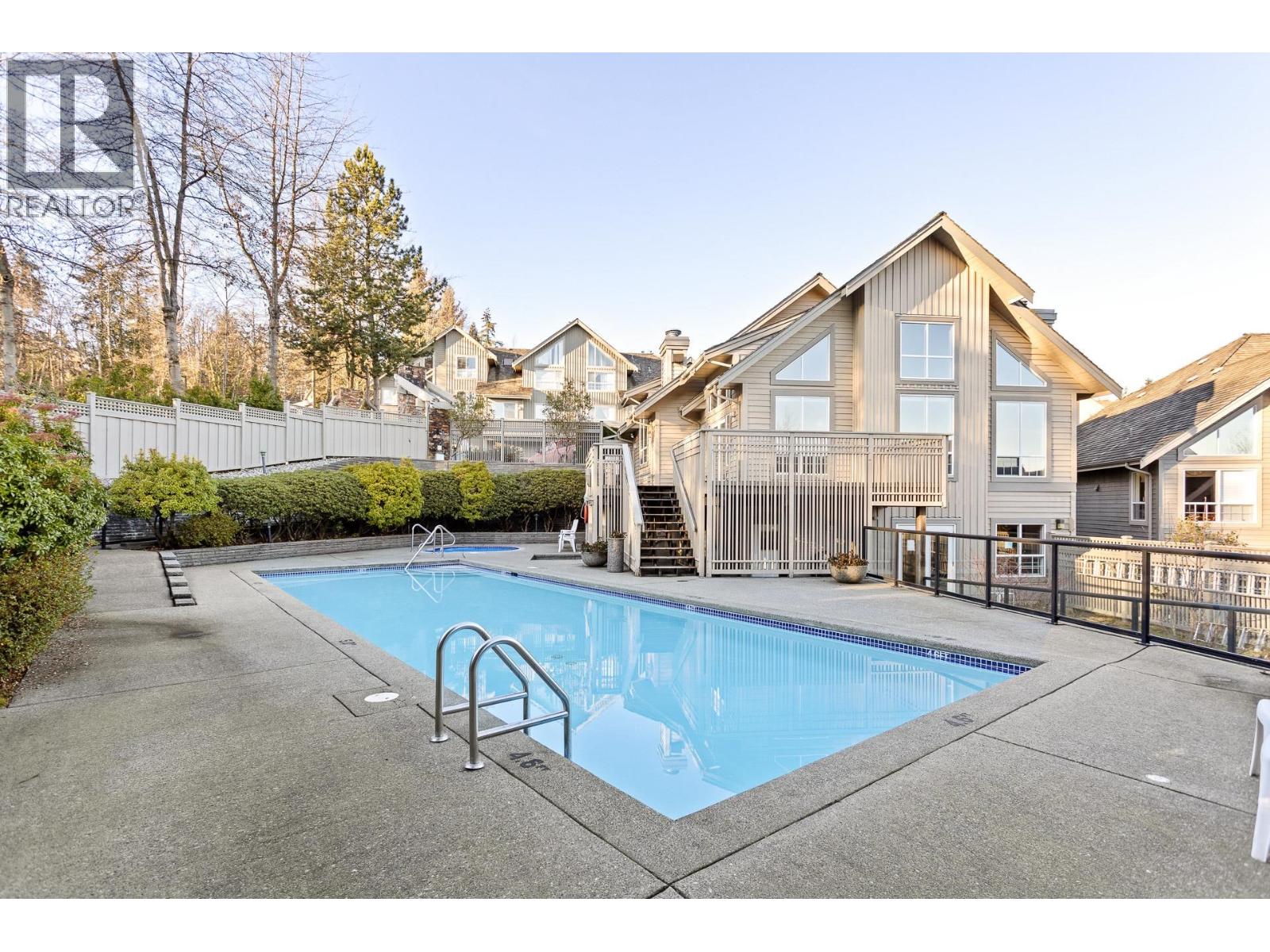Photo 34 of 220 1465 Parkway Boulevard, Coquitlam BC