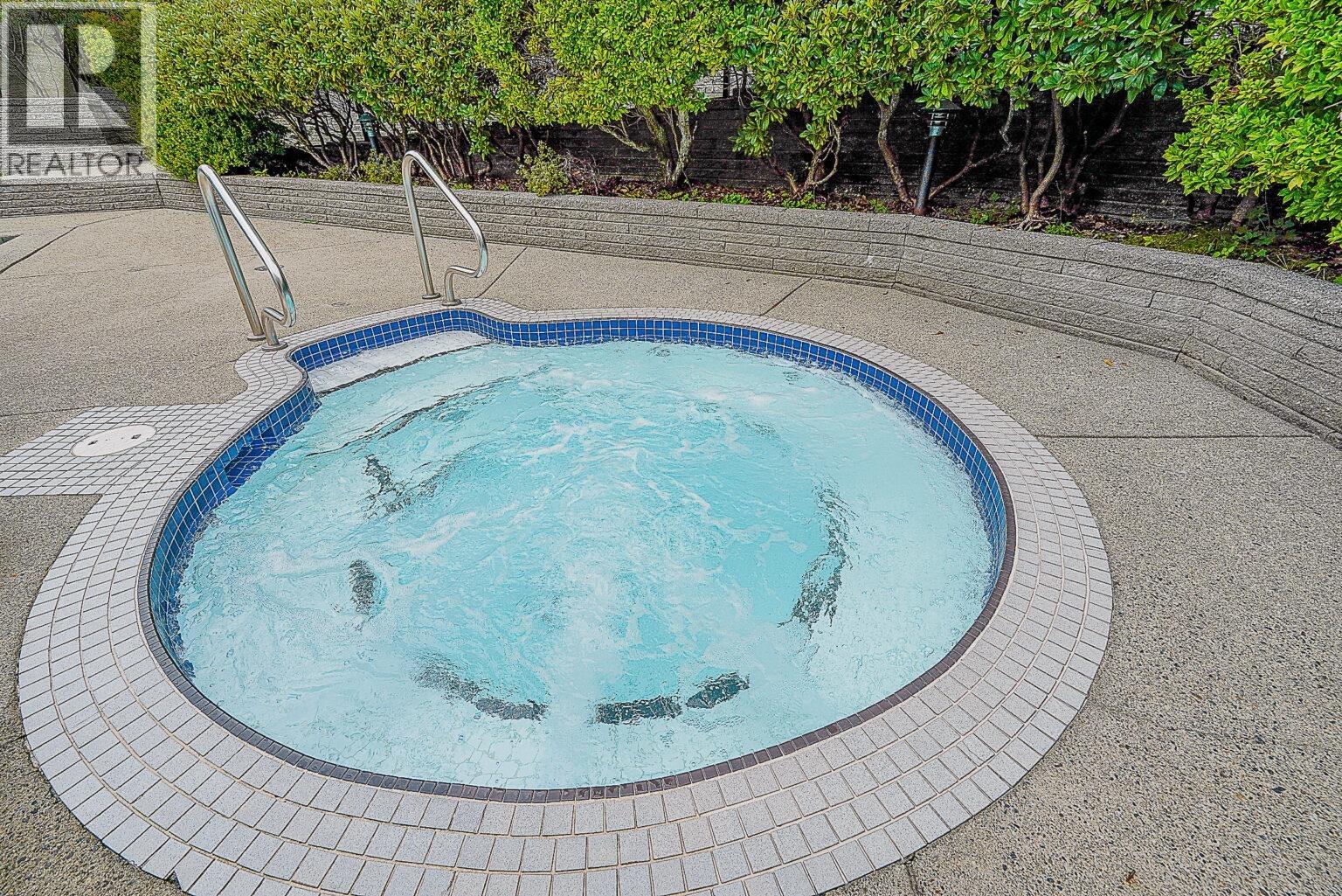 Photo 35 of 220 1465 Parkway Boulevard, Coquitlam BC
