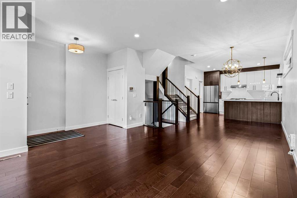 Single Family House for Sale in   Street SW Shaganappi Calgary 