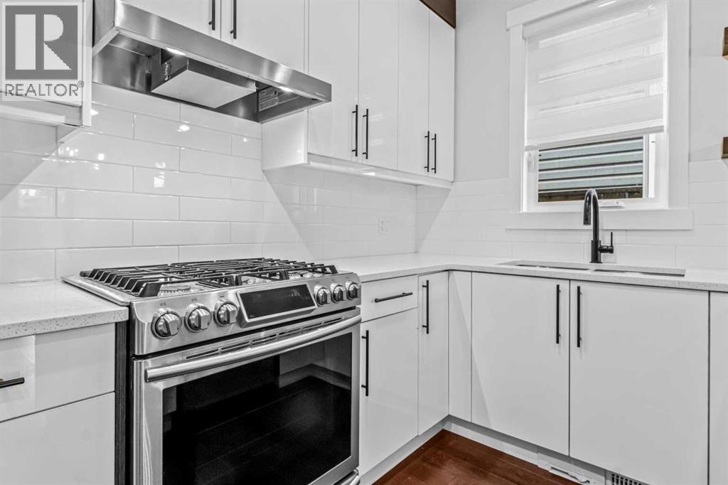 Single Family House for Sale in   Street SW Shaganappi Calgary 