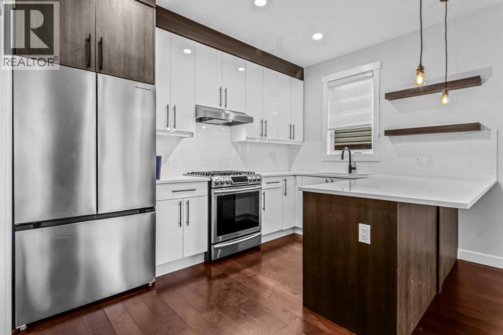 Single Family House for Sale in   Street SW Shaganappi Calgary 