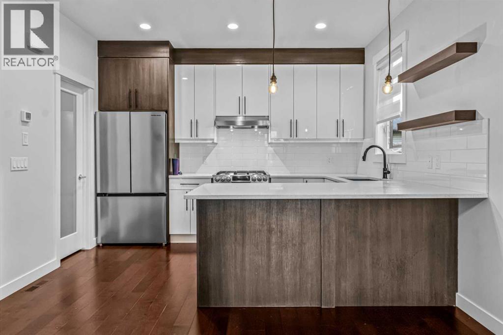 Single Family House for Sale in   Street SW Shaganappi Calgary 