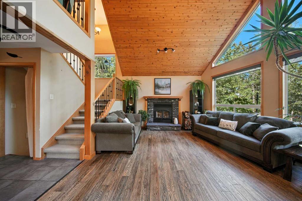 Single Family House A-Frame for Sale in  Sunnyside Road Sunnyside Rural Ponoka County 