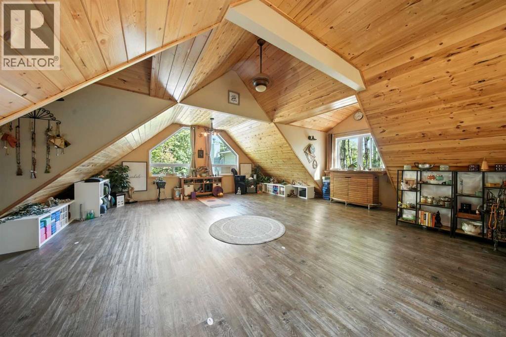 Single Family House A-Frame for Sale in  Sunnyside Road Sunnyside Rural Ponoka County 