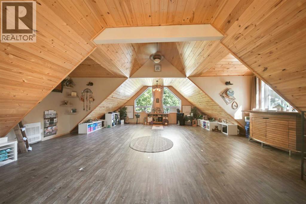 Single Family House A-Frame for Sale in  Sunnyside Road Sunnyside Rural Ponoka County 
