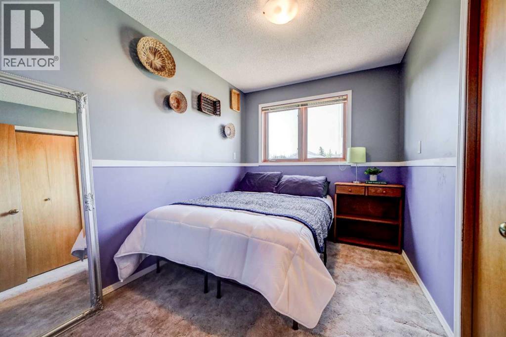 Photo 19 of 465 Schofield Street, Pincher Creek AB