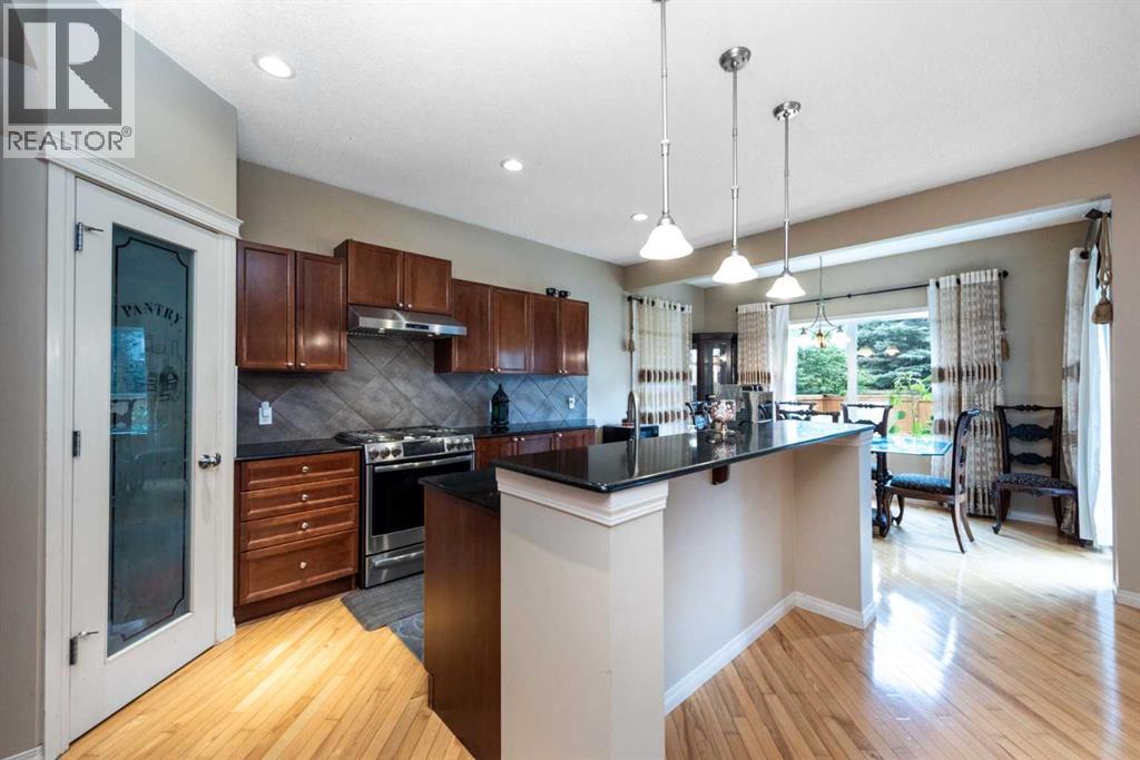 Single Family House for Sale in  Everwoods Close SW Evergreen Calgary 
