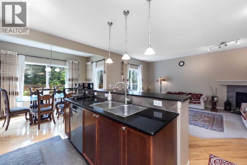Single Family House for Sale in  Everwoods Close SW Evergreen Calgary 