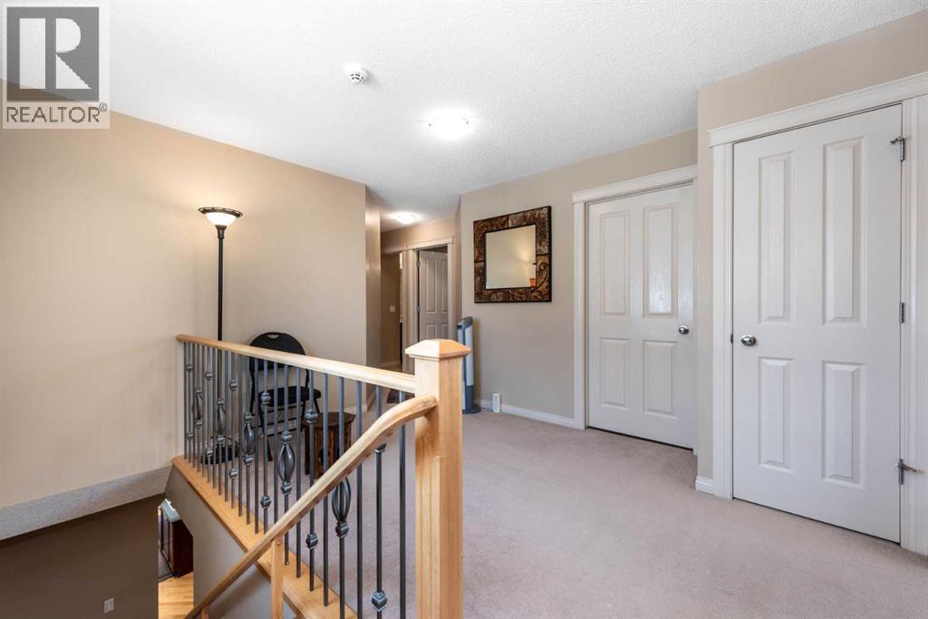 Single Family House for Sale in  Everwoods Close SW Evergreen Calgary 