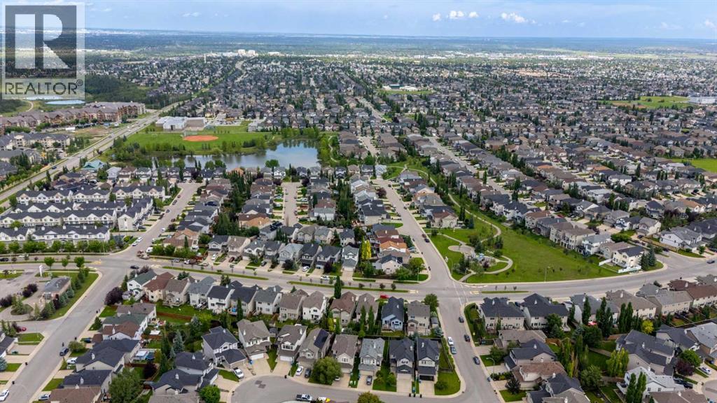 Single Family House for Sale in  Everwoods Close SW Evergreen Calgary 