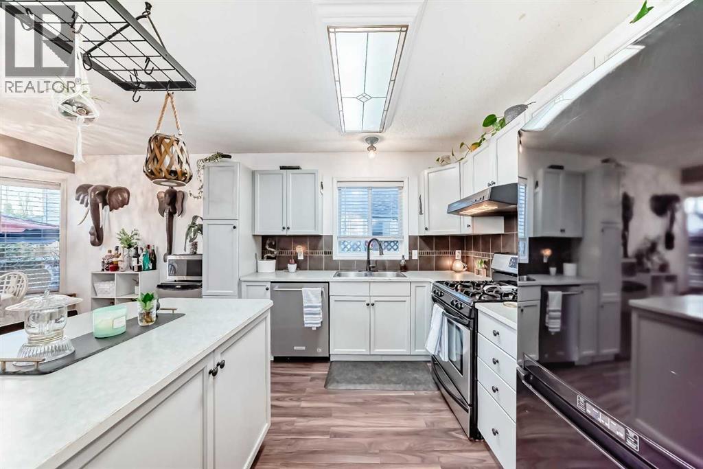 Single Family House for Sale in  Laguna Way NE Monterey Park Calgary 