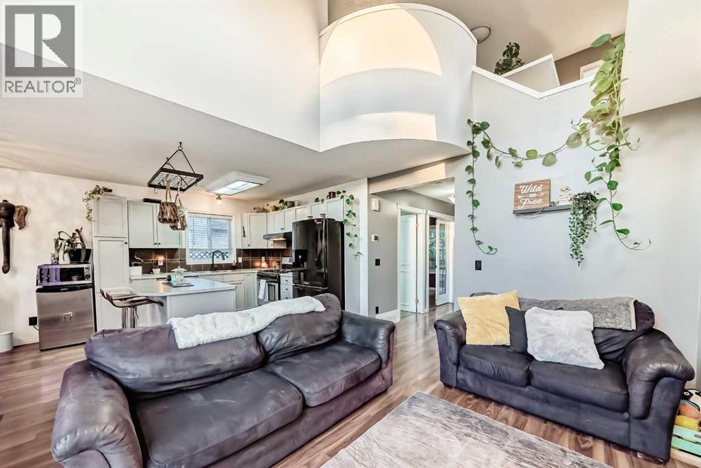 Single Family House for Sale in  Laguna Way NE Monterey Park Calgary 